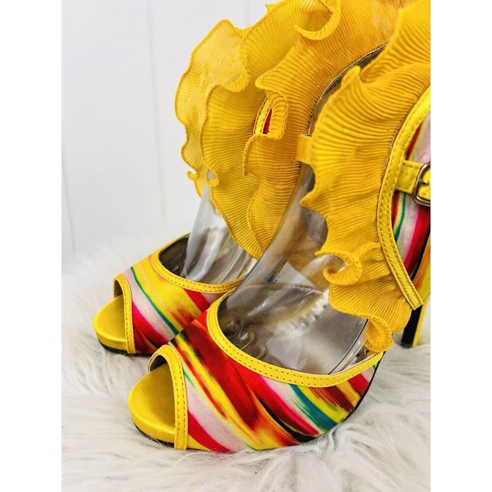 Glamorous Wild Rose Platform Stiletto Heels Ruffled Ankle Strap Size 9